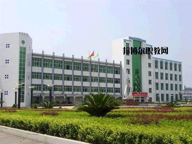 萍鄉(xiāng)交通職業(yè)學(xué)校怎么樣、好不好