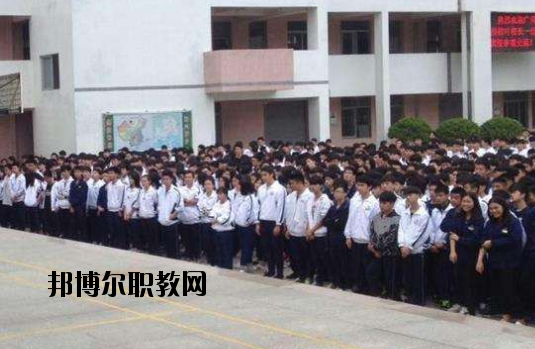 臺山技工學(xué)校2020年報名條件、招生要求、招生對象