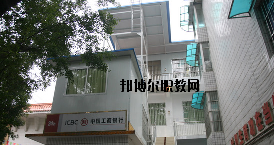 廣西商貿(mào)高級技工學(xué)校怎么樣、好不好