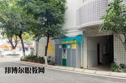 龍南職業(yè)中等專業(yè)學(xué)校2020年報(bào)名條件、招生要求、招生對象