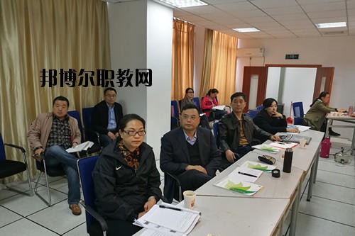 通?？h職業(yè)高級(jí)中學(xué)地址在哪里
