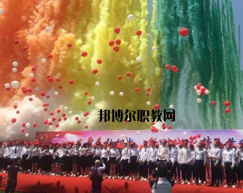許昌科技學校網(wǎng)站網(wǎng)址