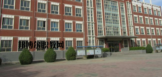 蘭州航空工業(yè)技工學(xué)校2020年報(bào)名條件、招生要求、招生對(duì)象