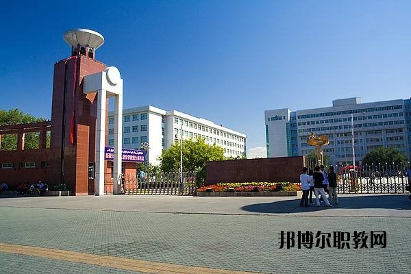 黃梅理工學(xué)校2020年報名條件、招生要求、招生對象