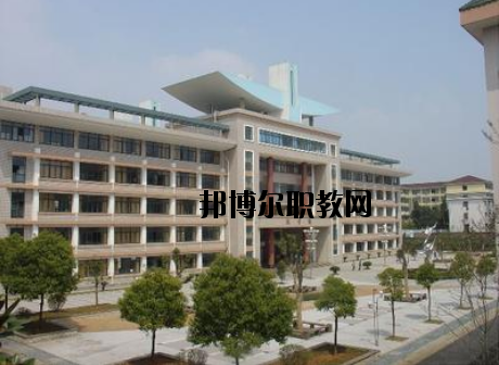 贛州服裝職業(yè)技術(shù)學(xué)校2020年報名條件、招生要求、招生對象