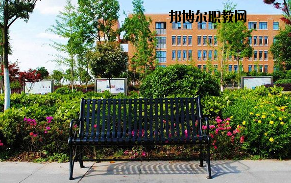 渭南興華職業(yè)學(xué)校2020年報名條件、招生要求、招生對象 