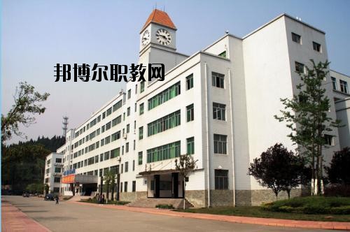綿陽機電工程學(xué)校2020年有哪些專業(yè)