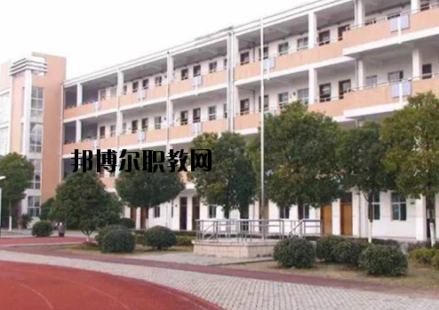 景德鎮(zhèn)體育運(yùn)動(dòng)學(xué)校2020年報(bào)名條件、招生要求、招生對(duì)象