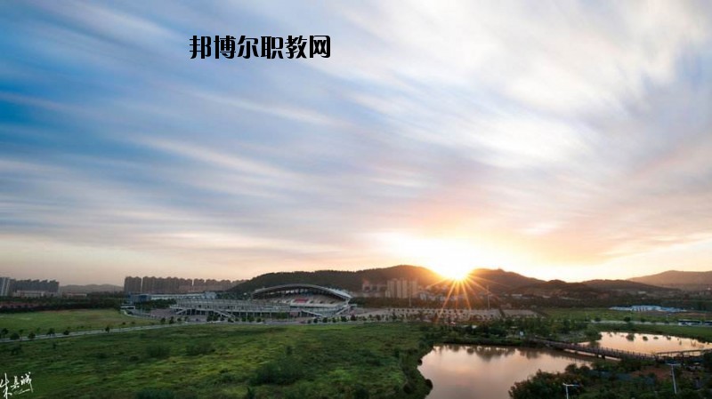 武穴財貿(mào)中等專業(yè)學校怎么樣、好不好