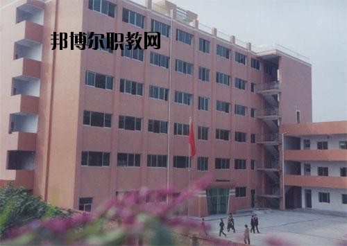 自貢舞蹈學(xué)校2020年報名條件、招生要求、招生對象