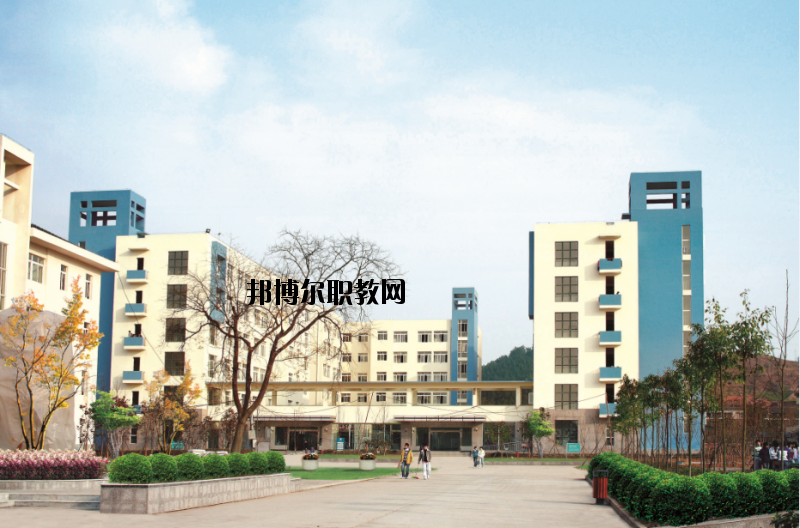 廣元市昭化區(qū)職業(yè)高級(jí)中學(xué)2020年報(bào)名條件、招生要求、招生對(duì)象