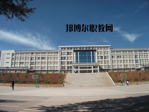 文山職業(yè)高級(jí)中學(xué)2020年報(bào)名條件、招生要求、招生對(duì)象