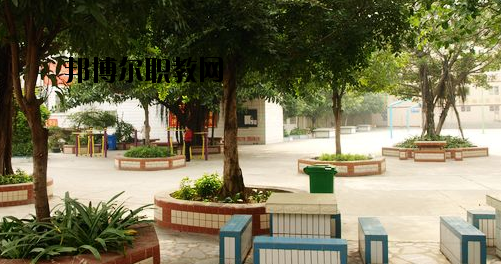 南寧中南理工職業(yè)技術(shù)學(xué)校2020年報名條件、招生要求、招生對象