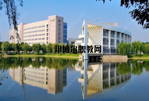 黃岡聯(lián)升職業(yè)技術(shù)學(xué)校2020年報名條件、招生要求、招生對象