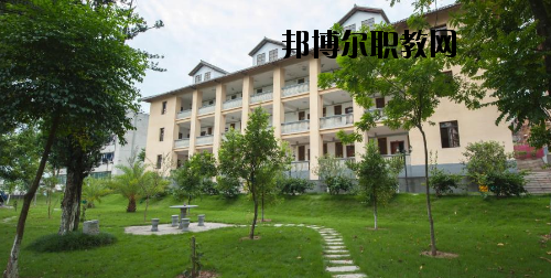 梅州農(nóng)業(yè)學(xué)校2020年報(bào)名條件、招生要求、招生對(duì)象