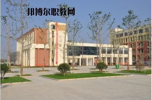 金沙第二職業(yè)技術(shù)高級(jí)中學(xué)怎么樣、好不好