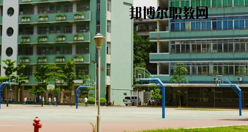 佛山華材職業(yè)技術學校2020年報名條件、招生要求、招生對象