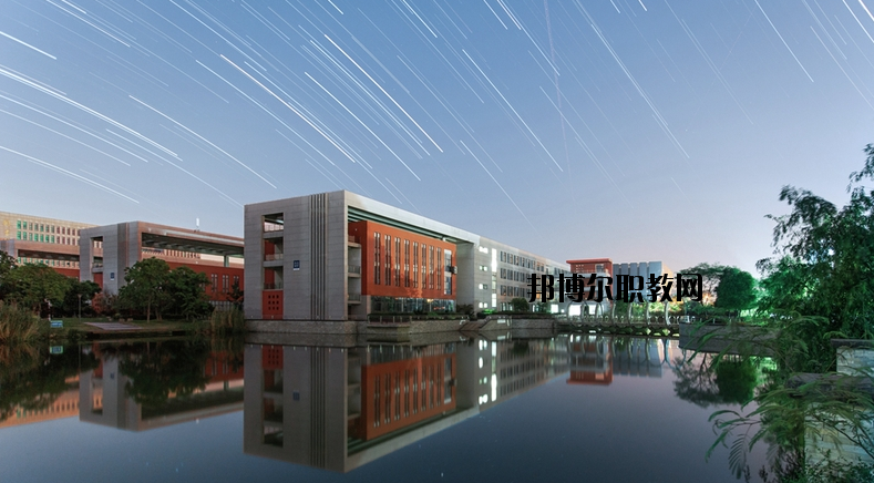 南京航空航天大學(xué)2020年報(bào)名條件、招生要求、招生對(duì)象