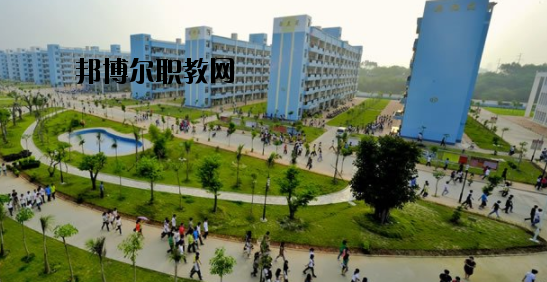 北部灣職業(yè)技術(shù)學(xué)校2020年報名條件、招生要求、招生對象