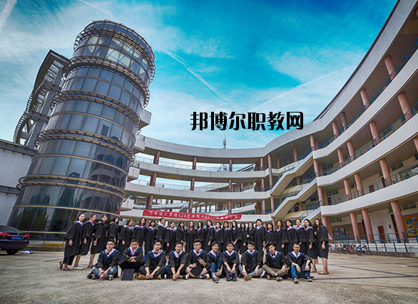 南京財(cái)經(jīng)大學(xué)怎么樣、好不好