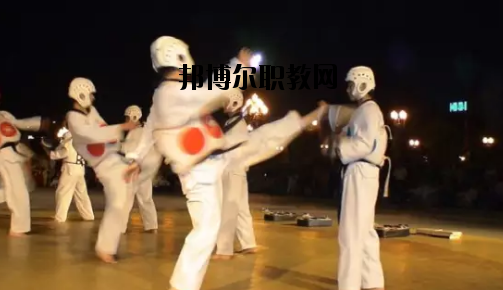 張掖體育運動學(xué)校網(wǎng)站網(wǎng)址  