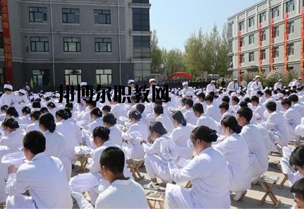 焦作護理學校2021年報名條件、招生要求、招生對象
