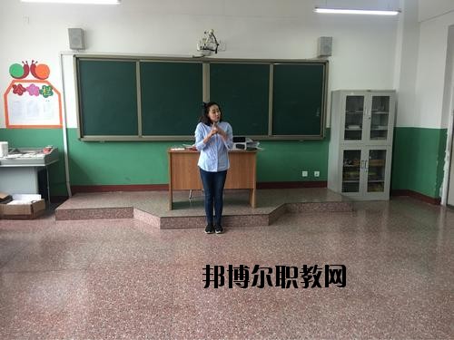 四川東坡中等職業(yè)技術(shù)學(xué)校2020年報(bào)名條件、招生要求、招生對(duì)象