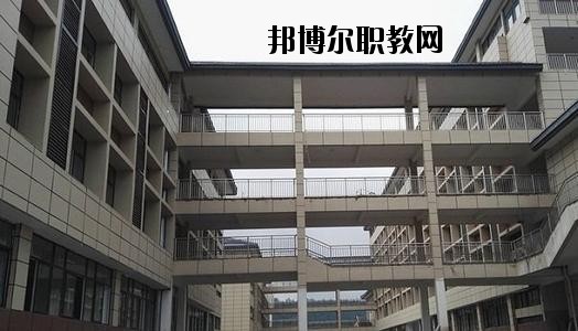 達州工貿(mào)職業(yè)技術學校2020年有哪些專業(yè)