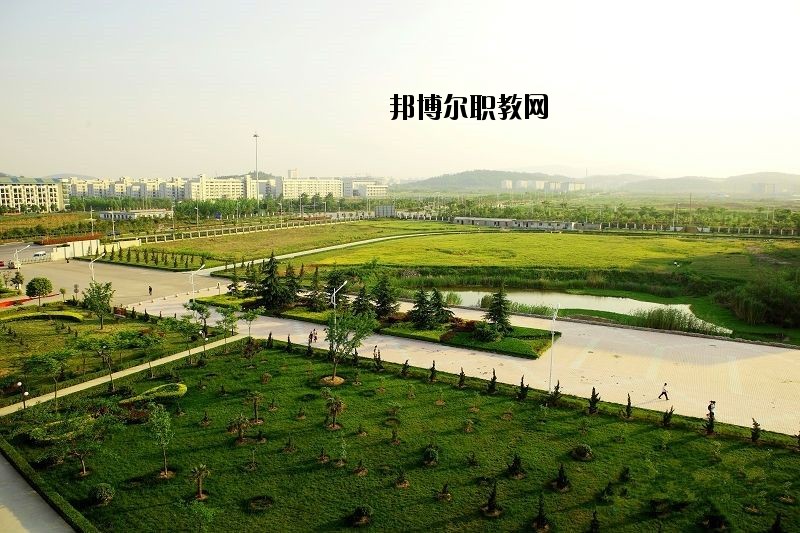 云夢中等職業(yè)技術(shù)學(xué)校2020年報名條件、招生要求、招生對象
