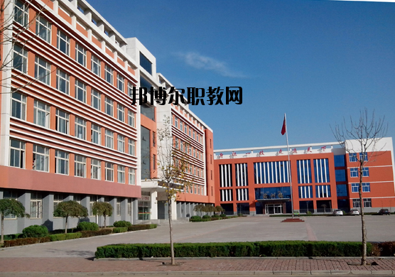 定西工貿(mào)中等專業(yè)學校2020年報名條件、招生要求、招生對象