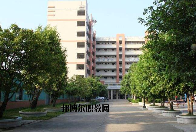肇慶高要技工學(xué)校怎么樣、好不好
