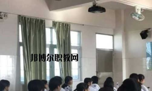 秦皇島燕成中等專業(yè)學校怎么樣、好不好