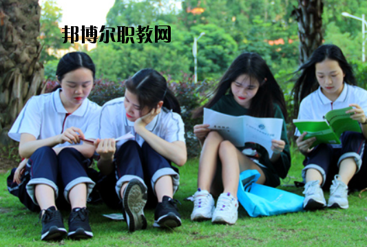 廣州天河金領(lǐng)技工學(xué)校2020年報(bào)名條件、招生要求、招生對象