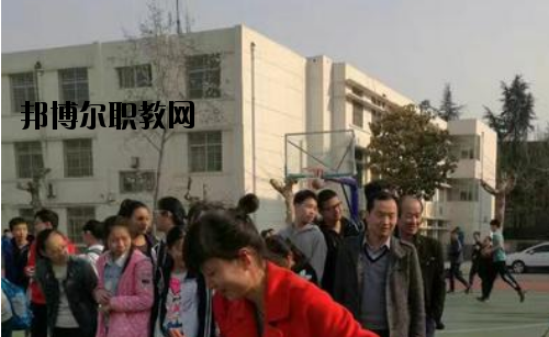 咸陽陜廣電子機械職業(yè)技術學校地址在哪里