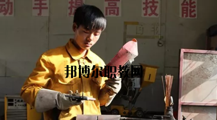 靈臺(tái)職教中心2020年報(bào)名條件、招生要求、招生對(duì)象