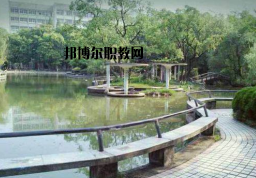 南昌經(jīng)濟管理學校怎么樣、好不好