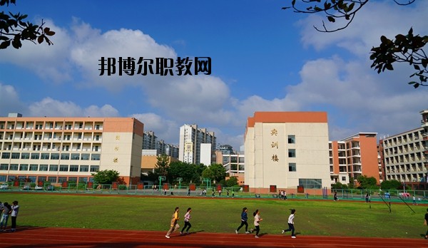安徽建工技師學院2020年學費、收費多少