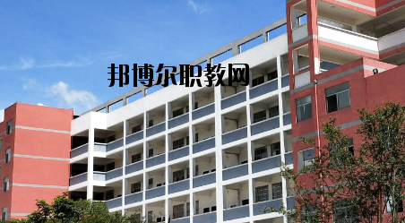 玉林華港中等職業(yè)技術(shù)學(xué)校2020年報名條件、招生要求、招生對象 
