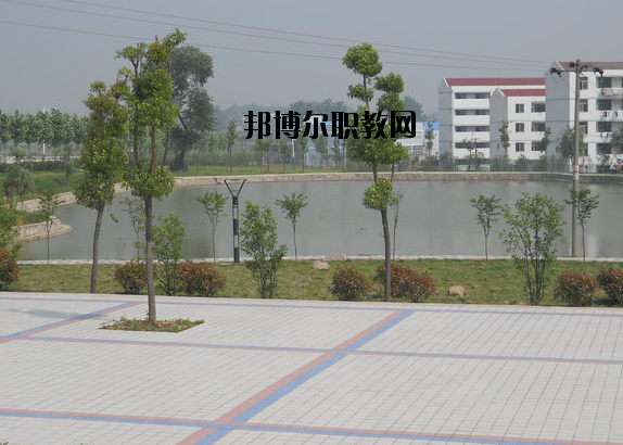 合肥汽車機(jī)械技術(shù)學(xué)校怎么樣、好不好