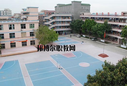 廣東黃埔技工學(xué)校2020年報(bào)名條件、招生要求、招生對(duì)象