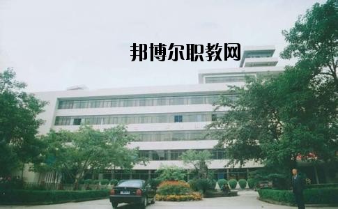 內江宏昌職業(yè)技術學校怎么樣、好不好