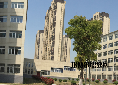 蕪湖財(cái)經(jīng)工業(yè)學(xué)校2020年報(bào)名條件、招生要求、招生對(duì)象