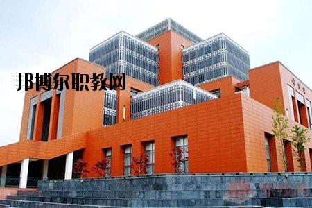 綿竹職業(yè)中專學(xué)校2020年報(bào)名條件、招生要求、招生對象