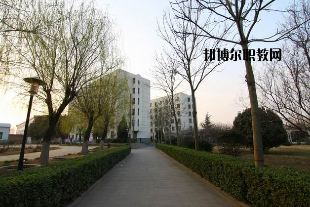河南洛陽經(jīng)濟(jì)學(xué)校怎么樣、好不好