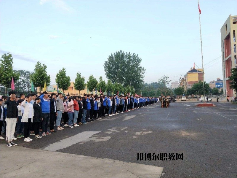 通許中等職業(yè)學(xué)校2021年報(bào)名條件、招生要求、招生對象