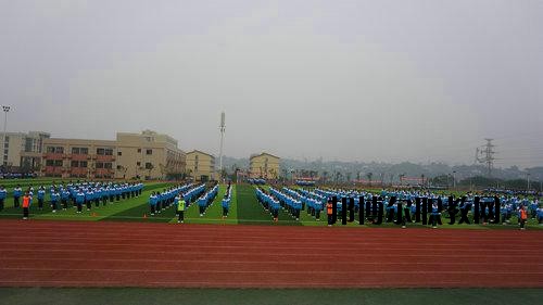 自貢電子信息職業(yè)技術(shù)學(xué)校怎么樣、好不好