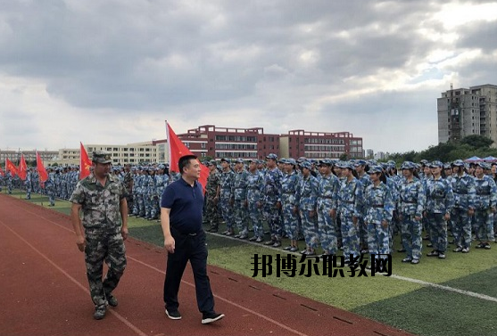 合肥高新科技學(xué)校2020年報(bào)名條件、招生要求、招生對(duì)象