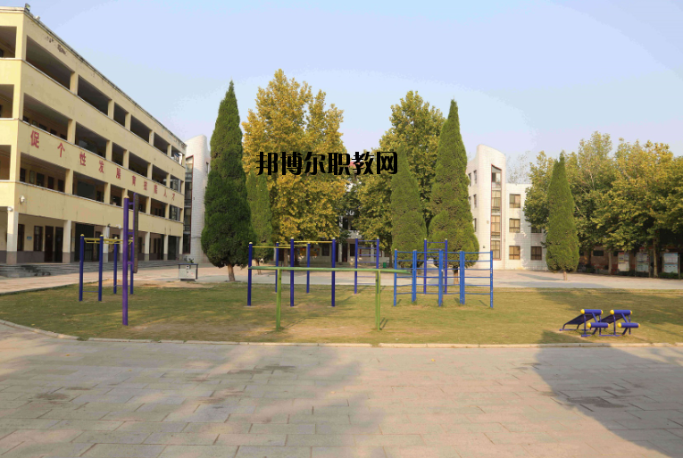 延津職業(yè)中等專(zhuān)業(yè)學(xué)校2021年招生辦聯(lián)系電話