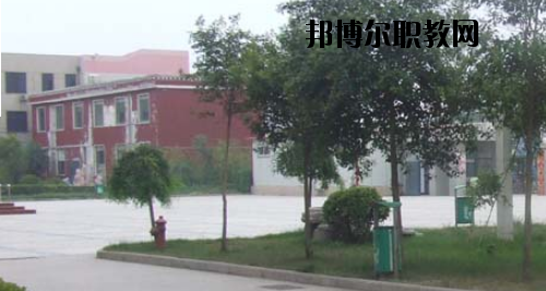 鄭州商貿(mào)技師學院怎么樣、好不好