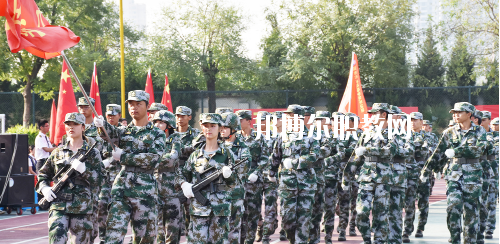 西安齊力鐵路學(xué)校2020年報(bào)名條件、招生要求、招生對(duì)象